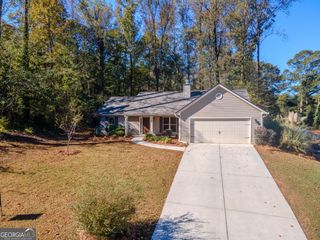 216 Falling Leaf Lane, Winder, GA 30680