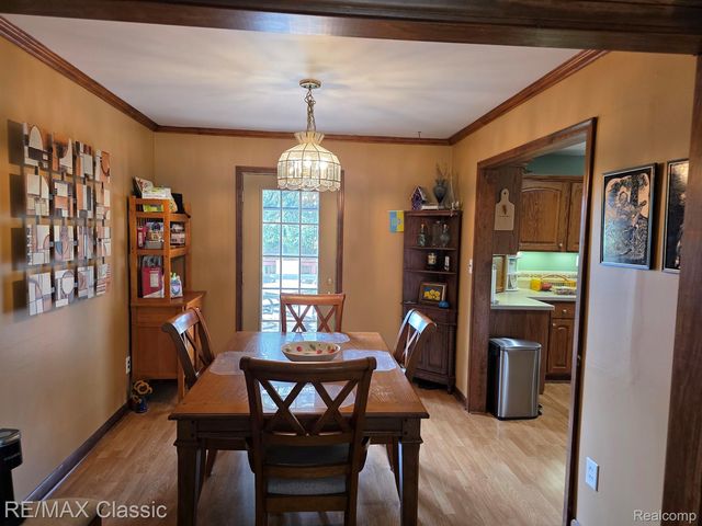 29443 W Nottingham Circle, Warren, MI 48092
