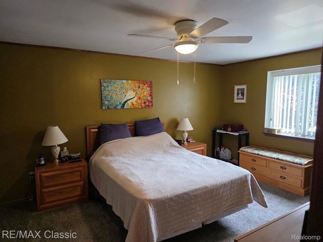29443 W Nottingham Circle, Warren, MI 48092
