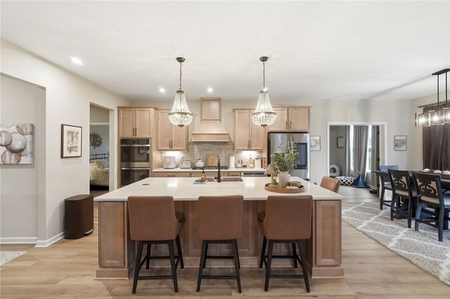 5455 Sheldon Close, Franklin, OH 45005