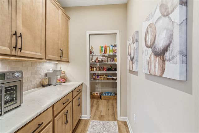 5455 Sheldon Close, Franklin, OH 45005