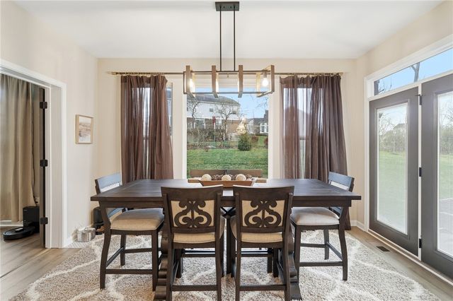 5455 Sheldon Close, Franklin, OH 45005