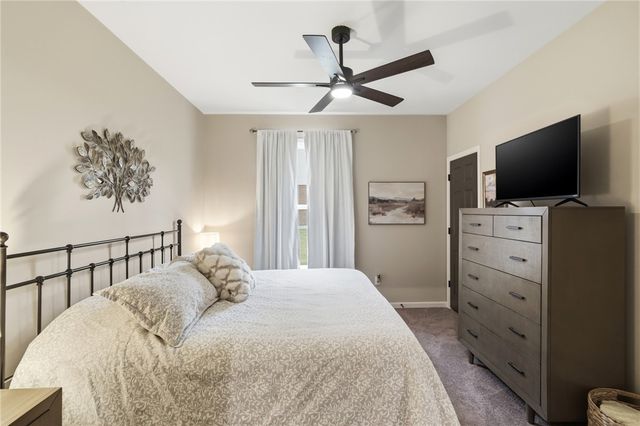 5455 Sheldon Close, Franklin, OH 45005