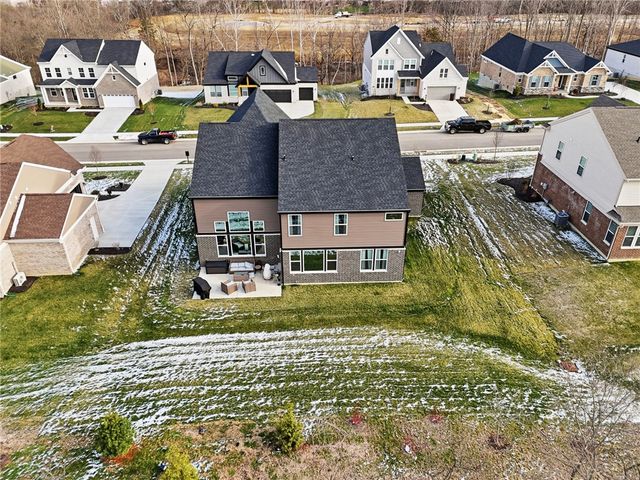 5455 Sheldon Close, Franklin, OH 45005