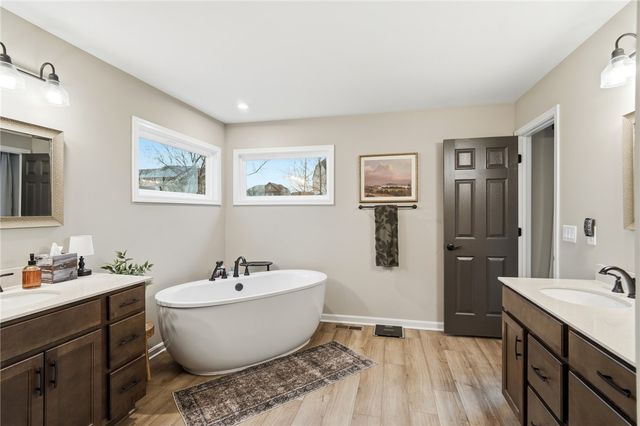 5455 Sheldon Close, Franklin, OH 45005