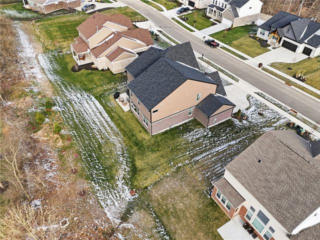 5455 Sheldon Close, Franklin, OH 45005