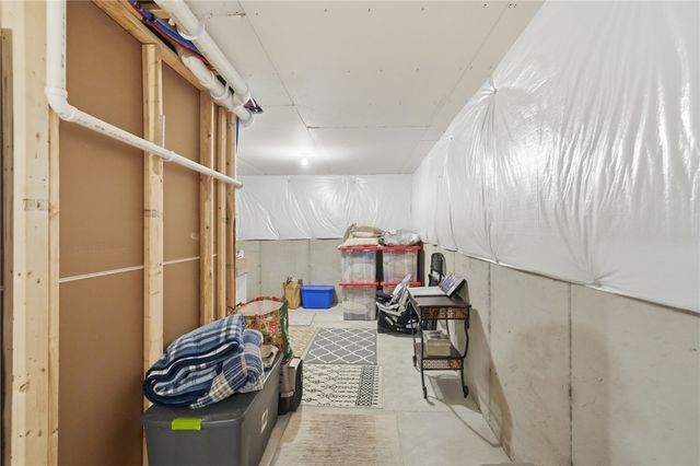 5455 Sheldon Close, Franklin, OH 45005