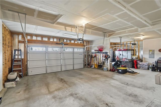 5455 Sheldon Close, Franklin, OH 45005