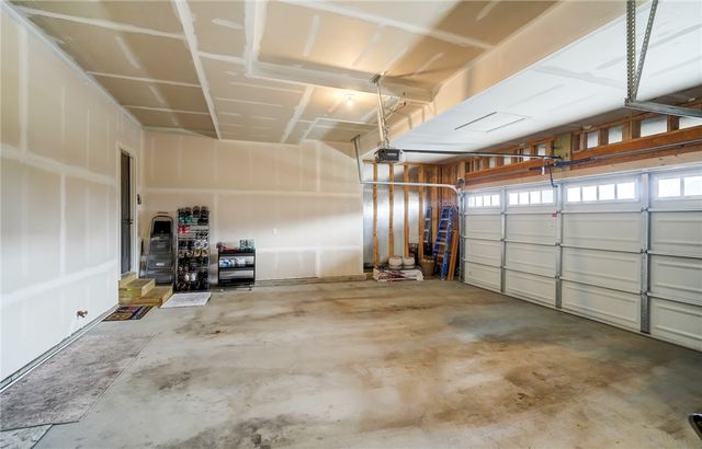 5455 Sheldon Close, Franklin, OH 45005