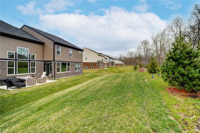 5455 Sheldon Close, Franklin, OH 45005