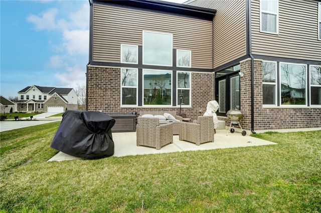 5455 Sheldon Close, Franklin, OH 45005