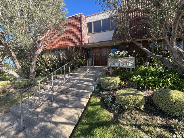 71 Cresta Verde, Rolling Hills Estates, CA 90274
