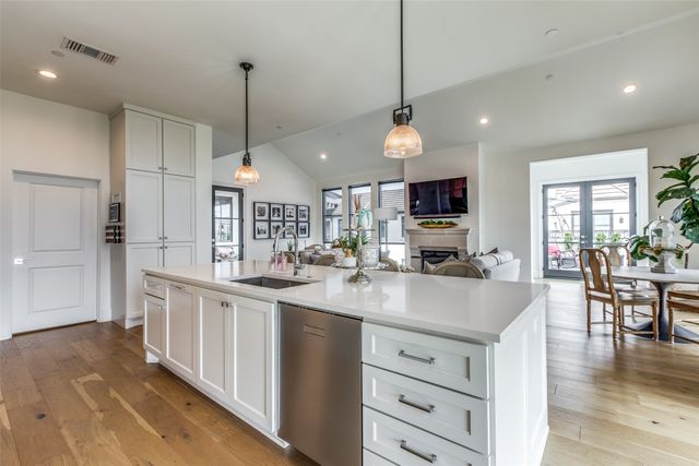 5270 Town And Country Boulevard 312, Frisco, TX 75034