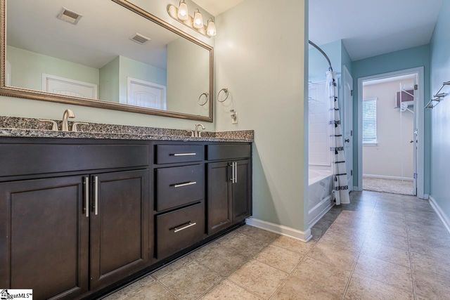 370 Slate Drive, Boiling Springs, SC 29316