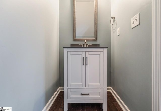 370 Slate Drive, Boiling Springs, SC 29316