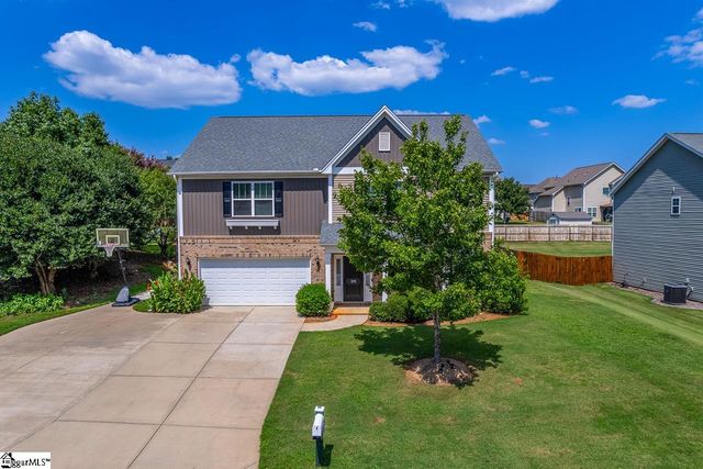 370 Slate Drive, Boiling Springs, SC 29316