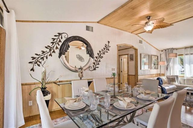423 SW 1st Avenue, Boynton Beach, FL 33435