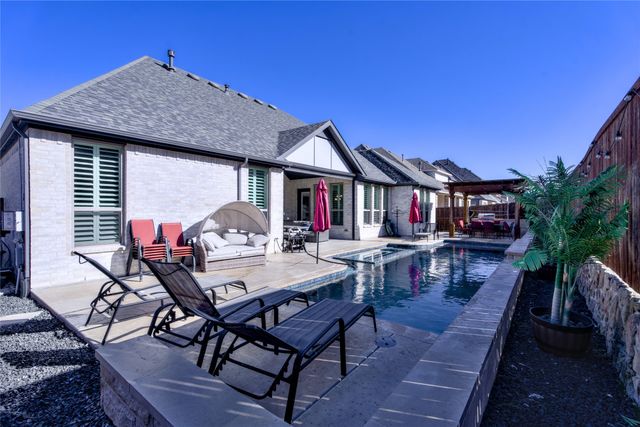 613 Singing Water Drive, Rockwall, TX 75087