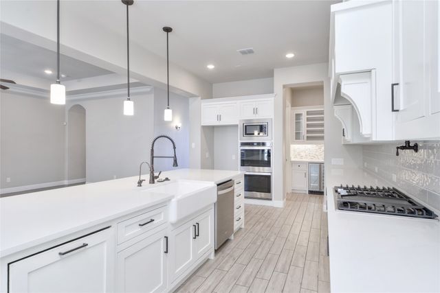 613 Singing Water Drive, Rockwall, TX 75087