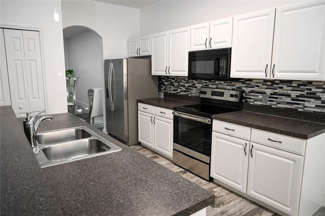 4733 CUMBRIAM LAKES DRIVE, Kissimmee, FL 34746