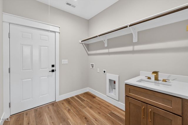 62 Ponchartrain Street, Fuquay Varina, NC 27526