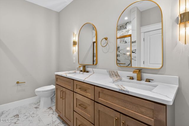 62 Ponchartrain Street, Fuquay Varina, NC 27526