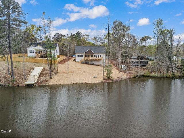 62 Ponchartrain Street, Fuquay Varina, NC 27526