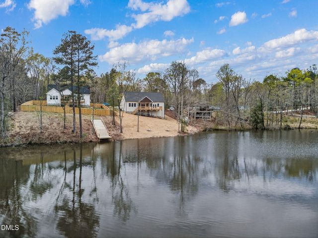 62 Ponchartrain Street, Fuquay Varina, NC 27526