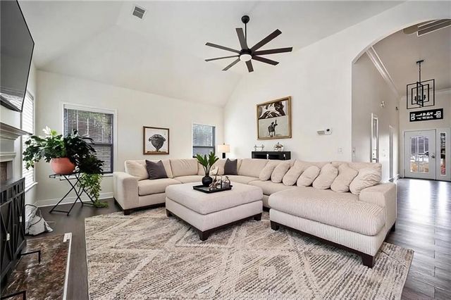 1149 Carillon Drive SE, Conyers, GA 30013