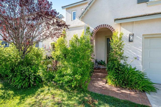 30241 Trois Valley Street, Murrieta, CA 92563