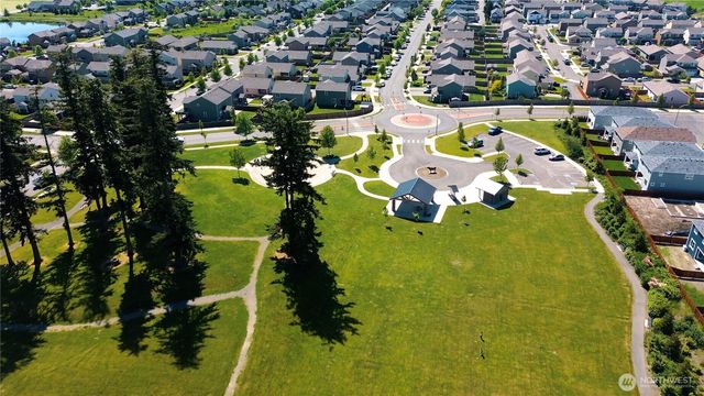963 Bondgard Avenue E, Enumclaw, WA 98022