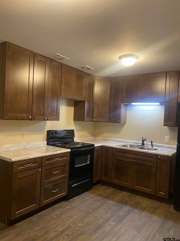 5235 Julia Dr, Tyler, TX 75708