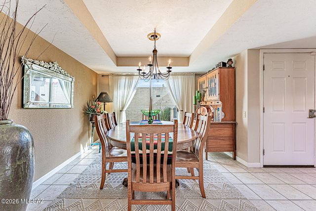 920 W Camino Sagasta, Green Valley, AZ 85622