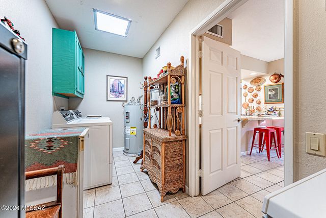 920 W Camino Sagasta, Green Valley, AZ 85622