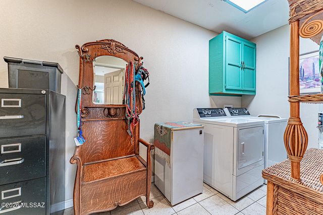 920 W Camino Sagasta, Green Valley, AZ 85622