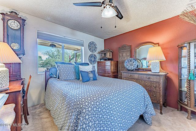 920 W Camino Sagasta, Green Valley, AZ 85622