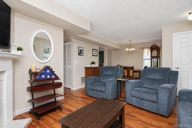 1310 Whispering Hills, Chester, NY 10918