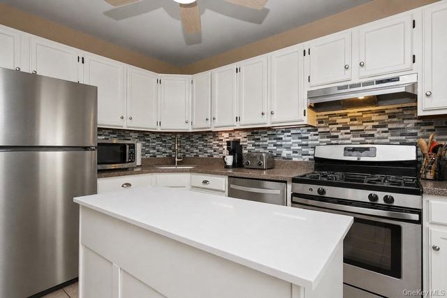 1310 Whispering Hills, Chester, NY 10918