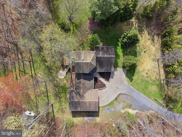 11607 PROSPECT HILL RD, Glenn Dale, MD 20769