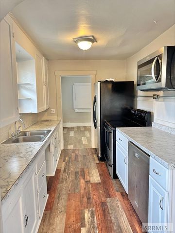 160 Park Avenue, Pocatello, ID 83201