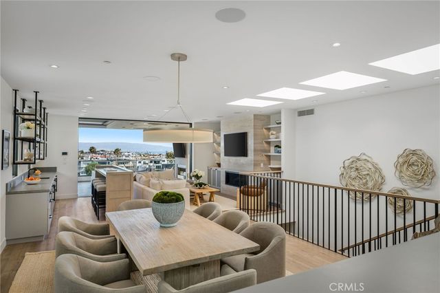 457 26th Street, Manhattan Beach, CA 90266