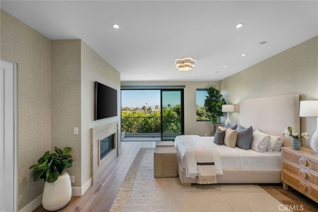 457 26th Street, Manhattan Beach, CA 90266