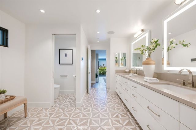 457 26th Street, Manhattan Beach, CA 90266