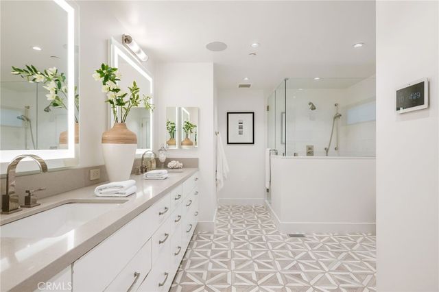 457 26th Street, Manhattan Beach, CA 90266