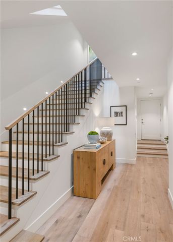 457 26th Street, Manhattan Beach, CA 90266