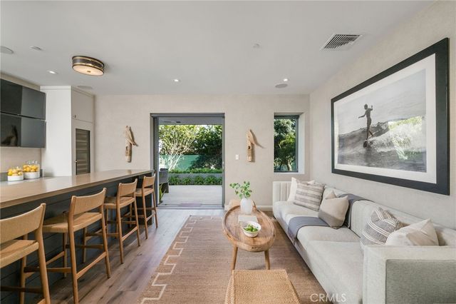 457 26th Street, Manhattan Beach, CA 90266
