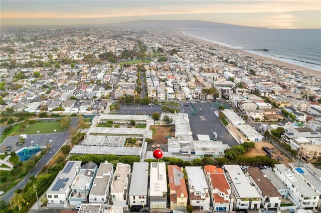 457 26th Street, Manhattan Beach, CA 90266