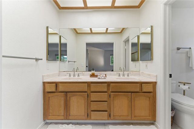 7767 Caminito Monarca 100, Carlsbad, CA 92009