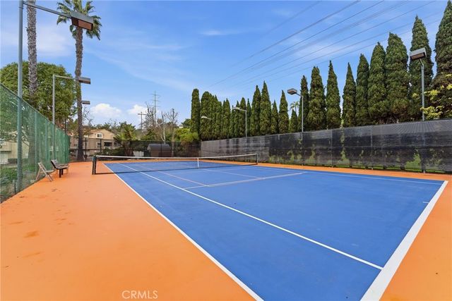 7767 Caminito Monarca 100, Carlsbad, CA 92009