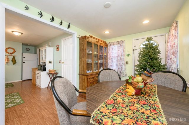 4 Homestead Avenue, Avenel, NJ 07001